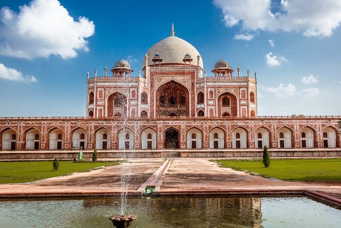 2 Days Private Delhi Tour with Best Cooking Class - Day 1: Old Delhi From Jama Masjid to Chandni Chowk