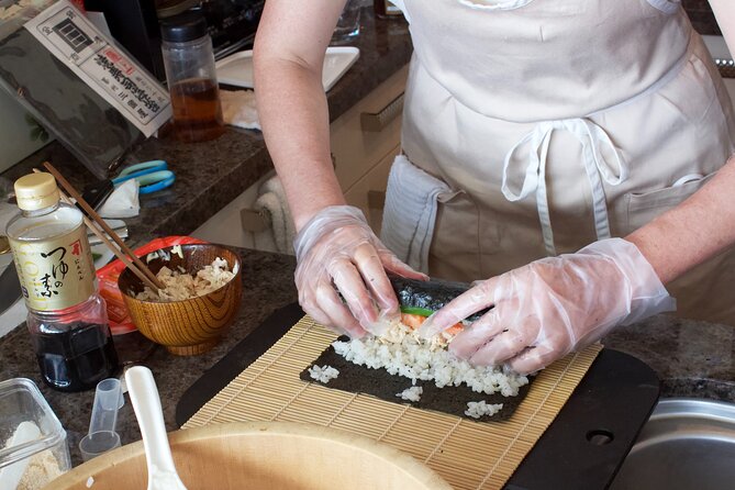 3-Hour Shared Halal-Friendly Japanese Cooking Class in Tokyo - Quick hits before you book
