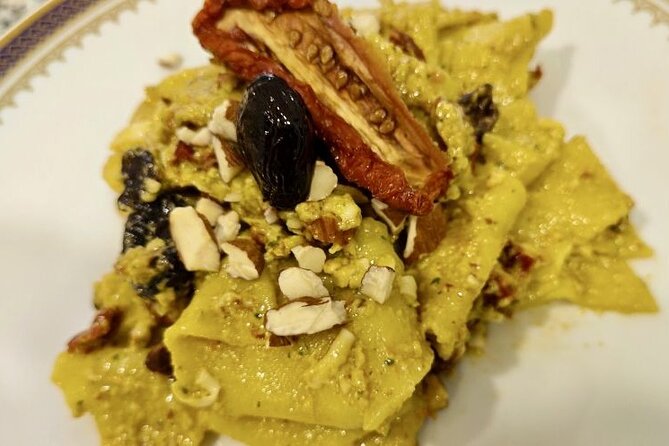 3 Hour Sicilian Cooking Class on Fresh Pasta in Catania - Meeting point and Catania transport tips