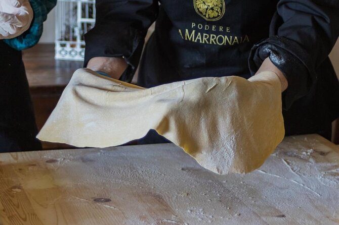 3-hour Tuscan Cooking Class with Wine & Oil Tasting - Handmade pasta in 3 hours: pici and ricotta gnocchi