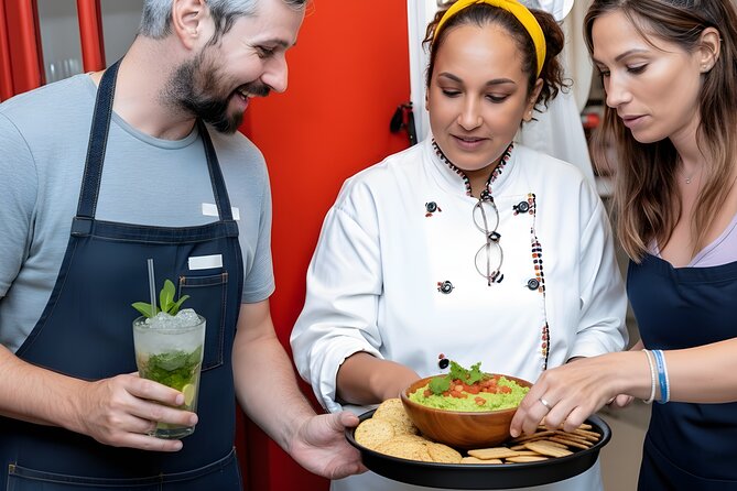 3h Cooking Class in Mexico City: 8 Recipes & Bottomless Drinks - Chef-Led Instruction in English (And Sometimes Chef Aremi)