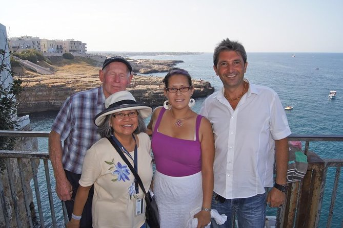 4-Day Puglia Sightseeing Tour Including Cooking Class - Day 1: Alberobello trulli and the Bari old-town start