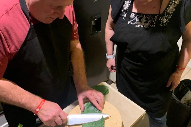 4h Cooking Class in Cancun with 8 Recipes & Bottomless Drinks - Should you book Cook in Fiesta in Cancun?