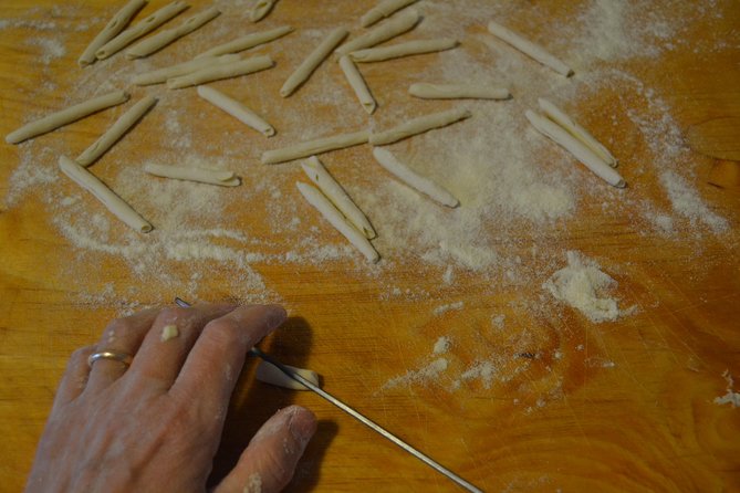 Apulian cooking class fresh pasta and focaccia - Sauces and sides: what you might eat with your pasta