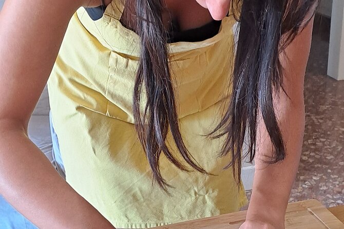 Apulian cooking class fresh pasta and focaccia - Aperitivo and wine in a real dining rhythm