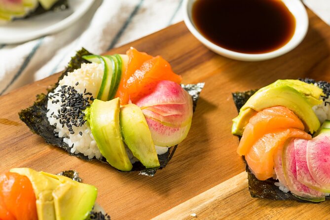 Asian Favorites Cooking Class in Hong Kong (4-Course Meal) - Hong Kong’s Sushi Donut Idea: Why This Class Feels Different