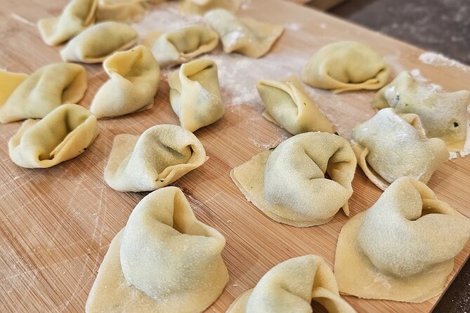 Autenthic ligurian Cooking Class Kochkurs - Fresh Pasta by Hand: From Dough to Shapes