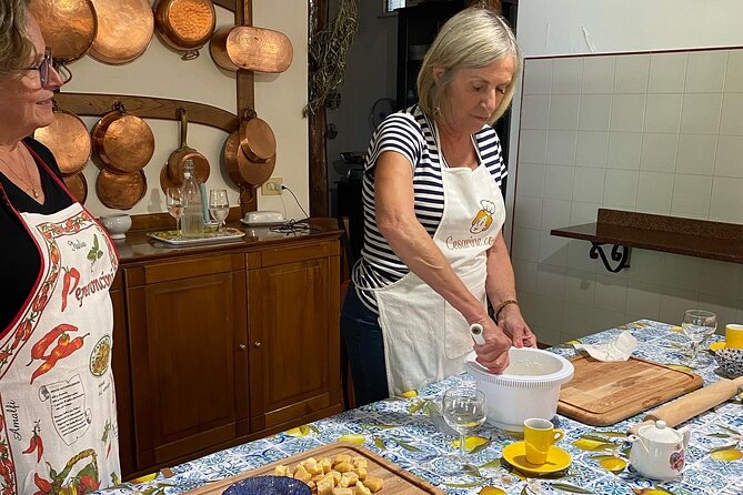 Authentic cooking class on a farm with a view of Sorrento. - From the Sorrento Coast View to a Real Farm Tour
