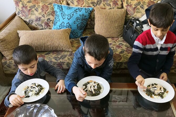 Authentic Lebanese Cooking Lesson and Meal with Tania's Family in Beirut - Dinner with Arak: What Included Drinks Mean for Your Night