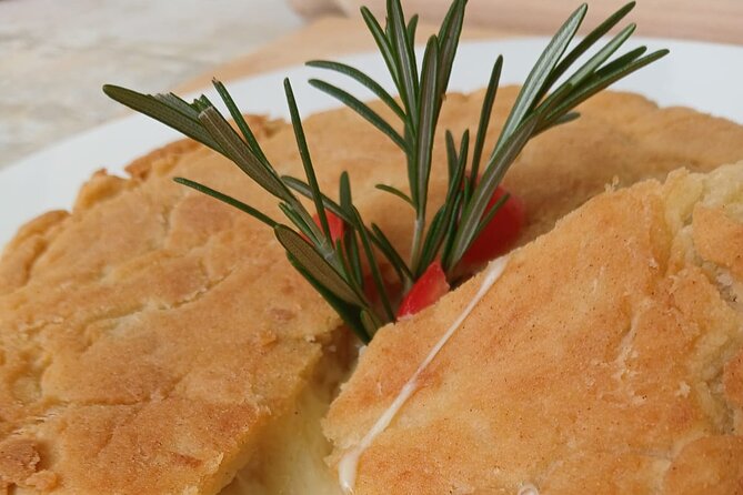 Authentic Sicilian Street Food: Fried Pizza Catania Cooking Class - Learning the long-leavened dough without wasting your time