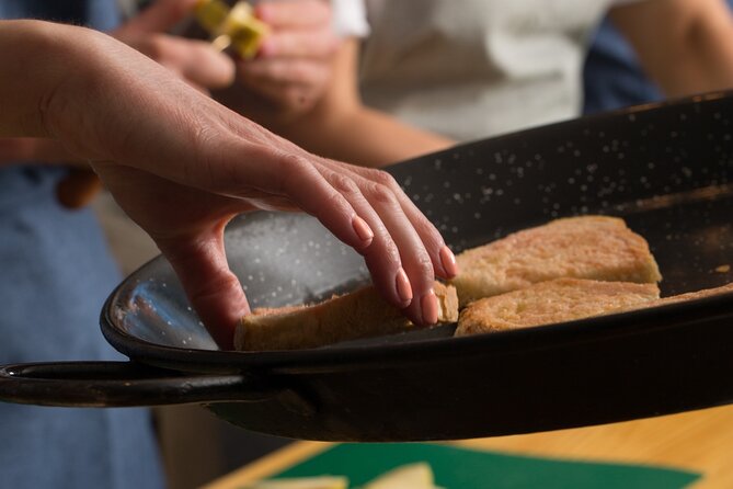 Authentic spanish tapas cooking class in barcelona - Roots Gastro Club check-in: where the class starts to feel special
