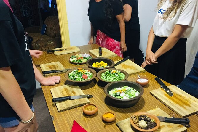 Authentic Sri Lankan Cooking Class in Kandy with Local Family - Spices, Vegetables, and the Optional Market Walk