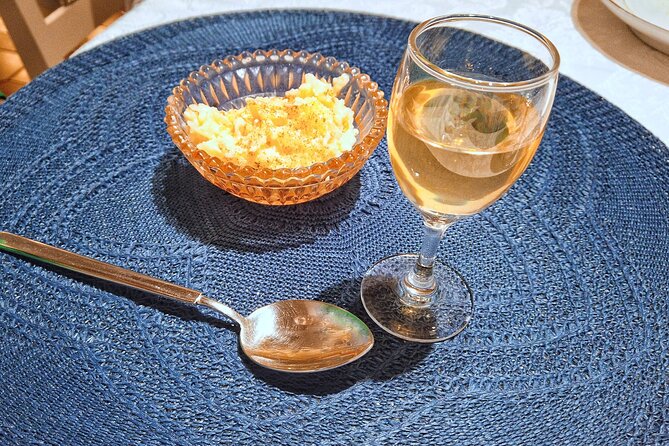 Azores Market Tour & Cooking Class in Ponta Delgada with Maria - Maria, Deborah, and Andreia: Why the Hosting Style Matters