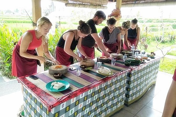 Bali Cooking Class and Ubud Sightseeing Tour - Key reasons this Ubud cooking-and-sights day works
