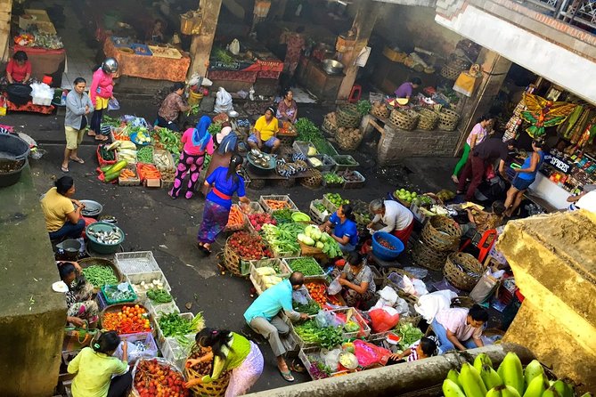 Bali Ubud Paon Cooking Class - The menu: banana-leaf fish and satay, plus the rest of the meal