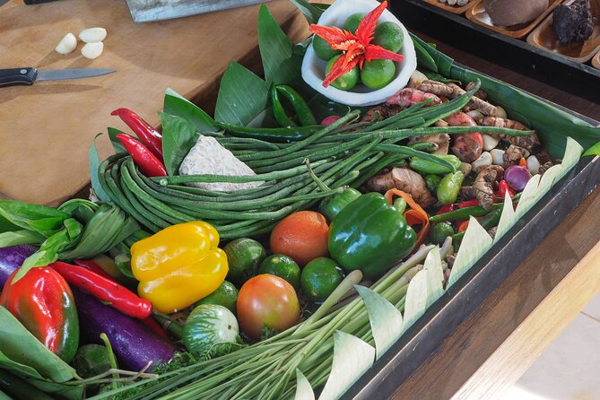Balinese Cooking Class at The Santai Umalas Kerobokan - Chef-to-student attention: what small group really means
