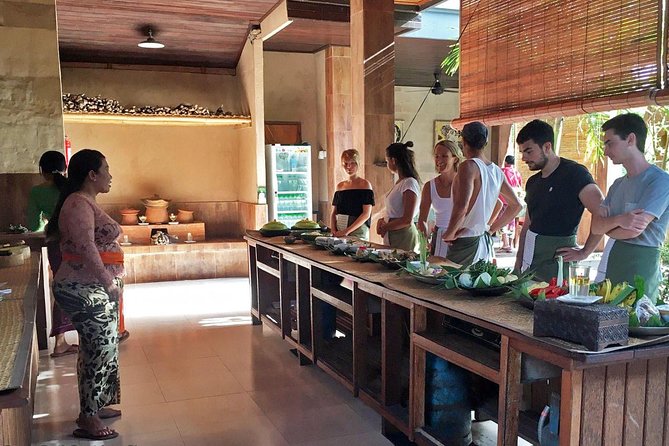 Balinese Cooking class with traditional morning market visit - Who should book this Balinese cooking class with market visit