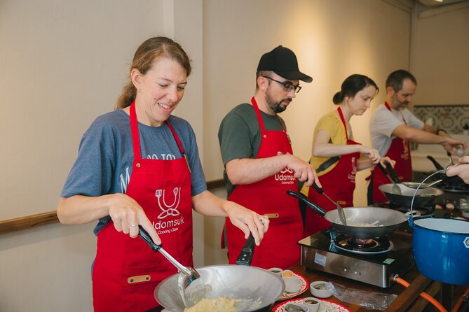 Bangkok Udomsuk Thai Cooking Class with local market tour - Why the daily changing menu makes this class worth repeating