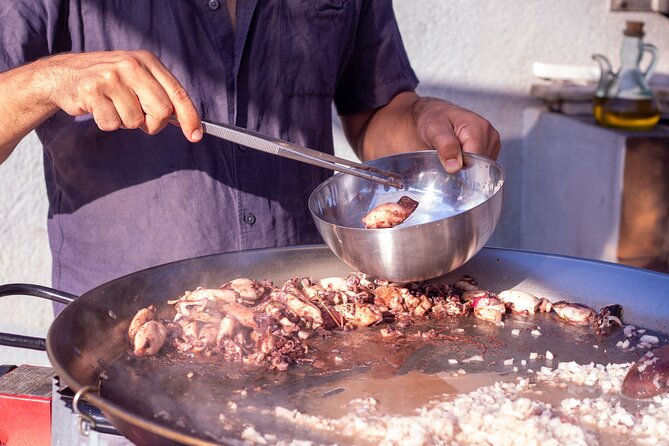 Barcelona Rooftop Paella Cooking Class with Sangria & Local Host - The Start: Making Sangria or Vermouth Together