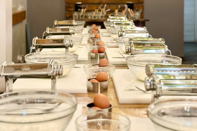 Bari: Pasta and Tiramisu Cooking Class with Wine - What You’ll Eat (and Why It Matters)