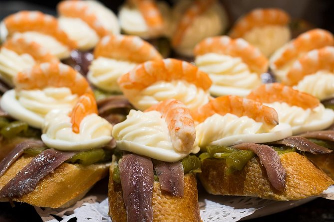 Basque cuisine cooking class - Pairing the Food: Txakoli, Red Wine, and Cider