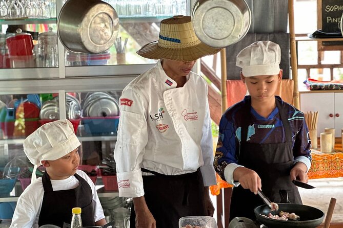 Battambang: Cooking Class and Market Touring - Battambang Morning Pickup and a Real Local Start