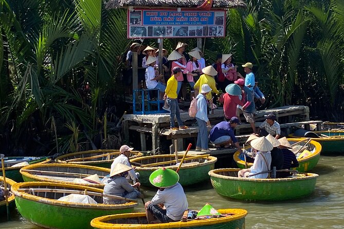 Bay Mau Cooking Class with Market Tour and Basket Boat Ride - Market Tour Prep: Choosing Ingredients Like a Local