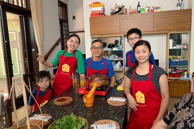 Best cooking class in Hoi An with Jolie (JHA3) - Music Time With Piano and Guitar in Hoi An