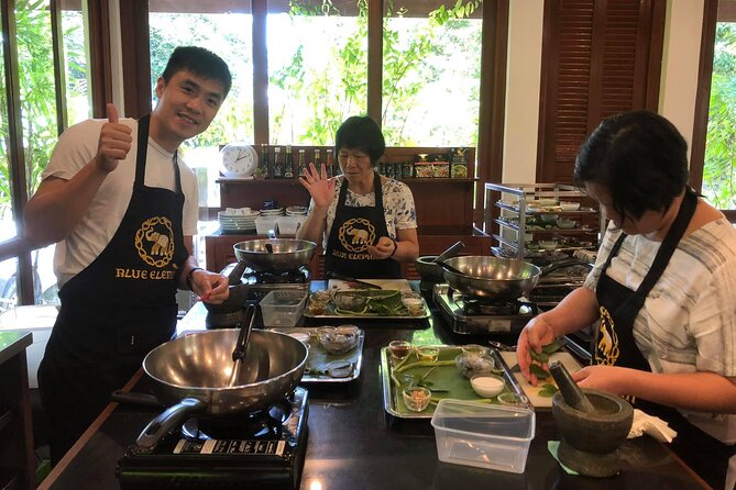 Blue Elephant Thai Cooking Class with Additional Dessert in Phuket - 4:30 pm finish: certificate and souvenir before dinner