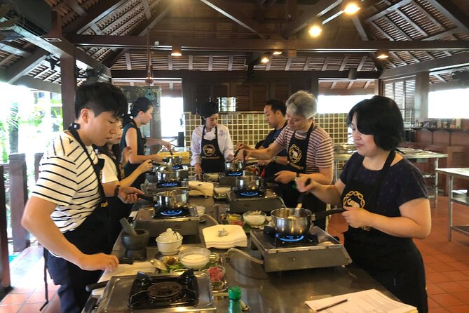 Blue Elephant Thai Cooking Class with Market Tour in Phuket - Timing, group size, and how to plan your day