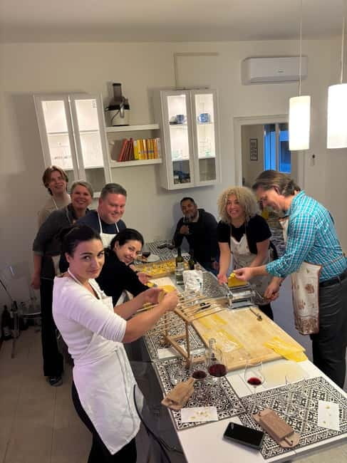 Bologna: Grandma's Recipe Pasta Cooking Class - The Rhythm of the 3 Hours: How the Meal Comes Together