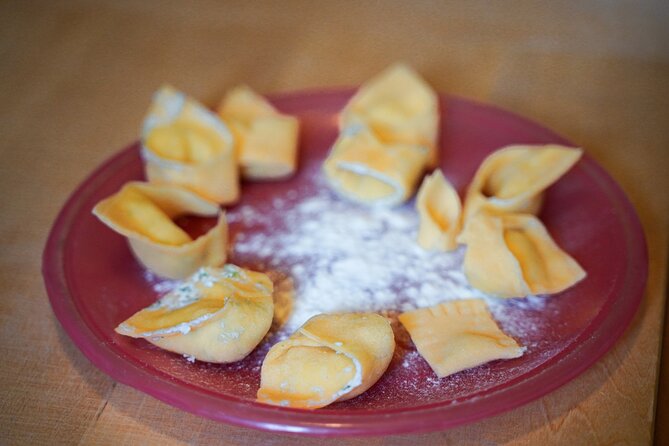 Bologna: Tagliatelle & Ragù Home Cooking Class with wine - From Viale Abramo Lincoln to an actual Bologna home kitchen