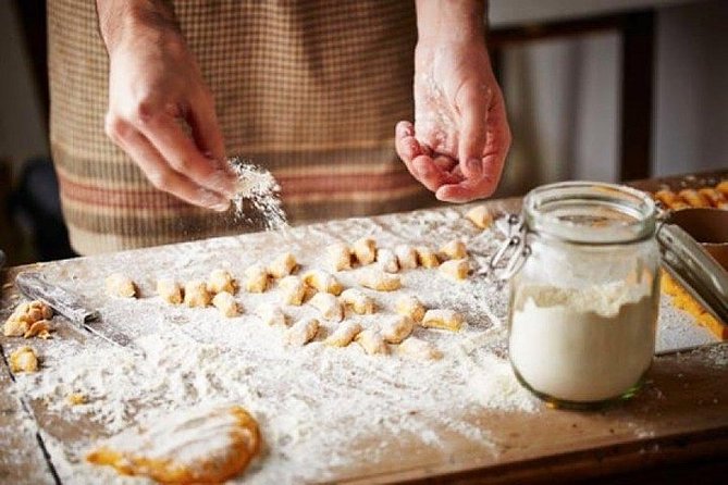 Cagliari Private Shore Excursion: Traditional Cooking Class with Lunch - Key highlights you’ll feel right away