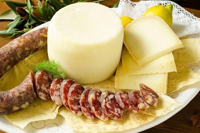 Cagliari Private Shore Excursion: Traditional Cooking Class with Lunch - Lunch at 1 pm with wine and Sardinian stories
