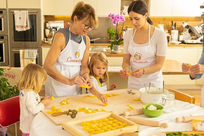 Cesarine: Cooking Class with tasting at Local's Home in Florence - Key highlights before you go