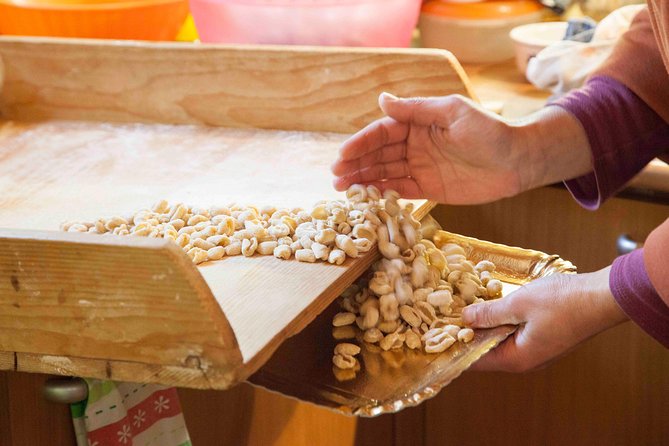 Cesarine: Home Cooking Class & Meal with a Local in Bari - Who should book this class, and who might reconsider