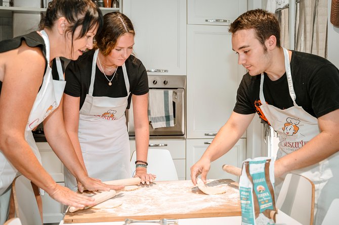 Cesarine: Home Cooking Class & Meal with a Local in Palermo - Meeting Point and Timing: How to Keep It Stress-Free