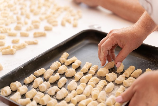 Cesarine: Home Cooking Class & Meal with a Local in Rome - Who This Cesarine Class Is Best For