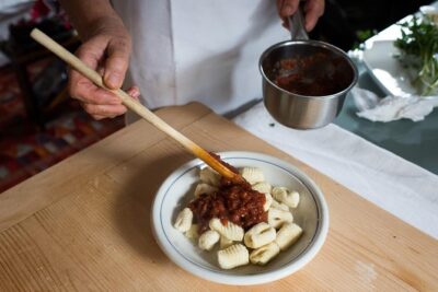 Cesarine: Market Tour & Cooking Class at Local's Home in Lucca - Cooking at a Local’s Home: Why the Setting Matters