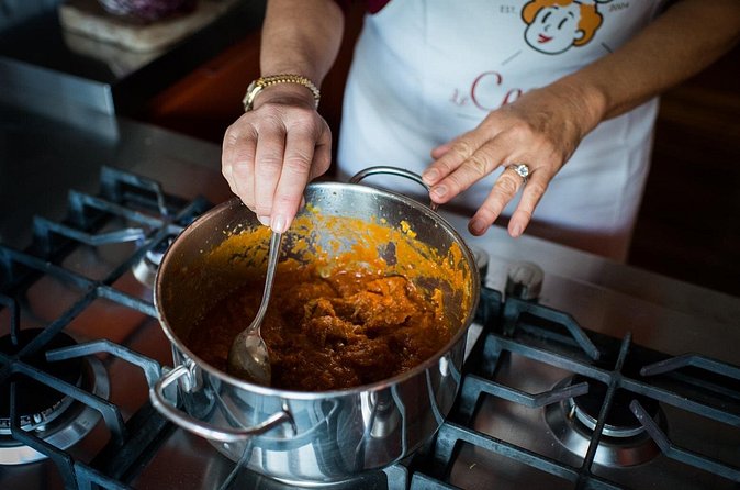 Cesarine: Small Group Market tour and Cooking class in Verona - Should you book Cesarine in Verona?