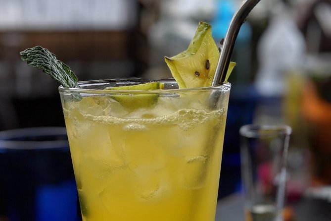Ceviche & Empanadas Cooking Class - Mojitos, rum cocktails, and mocktails: the drink lesson with real local fruit