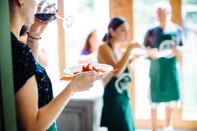 Cooking Class and Lunch at a Tuscan Farmhouse with Local Market Tour from Florence - Piazza della Stazione to the market: what you do before you ever touch a pan