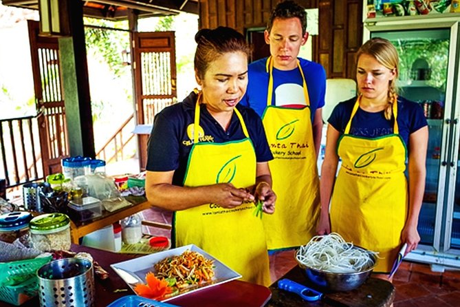 Cooking Class and Market Tour at Lanta Thai Cookery School on Koh Lanta - Cooking Four Thai Dishes: Hands-On Skills You Can Use Later