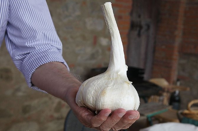 Cooking Class and Tuscan tradition in Montepulciano - Montepulciano at 5:00 pm: a cooking class that turns into dinner