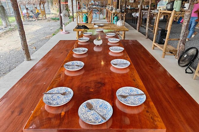 Cooking Class by Samui Native Instructor Geng and O Family - Vegetarian option: how to plan your menu choice