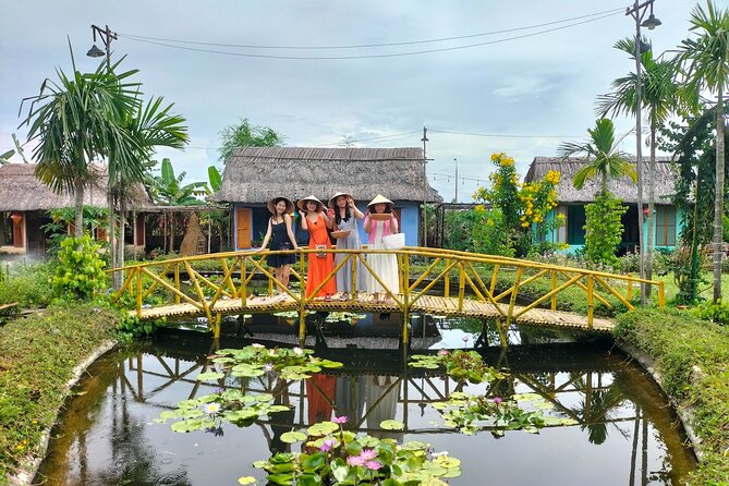 Cooking Class Hoi An - Organic Garden - Farming Tour-Handicrafts - Caman Village Organic Garden: a calm start in Hoi An
