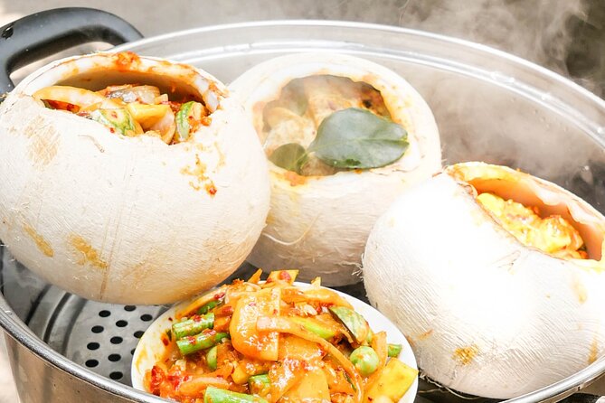 Cooking Class in Phnom Penh - Steaming, BBQ style, and dessert: your meal has multiple chapters