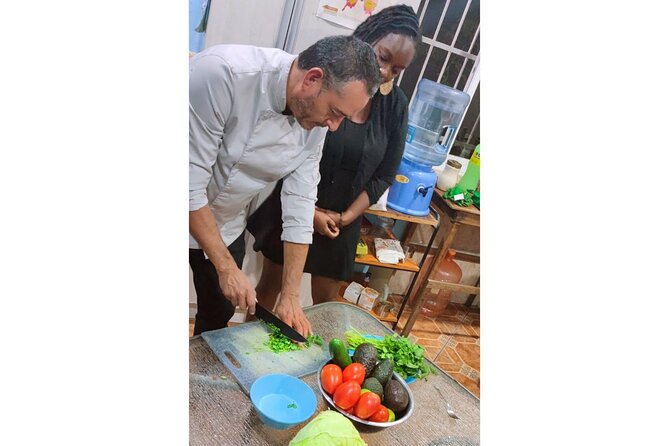 Cooking Class in Playa del Carmen: 9 Recipes & Bottomless Drinks - Logistics that affect your day: where you meet, timing, and weather