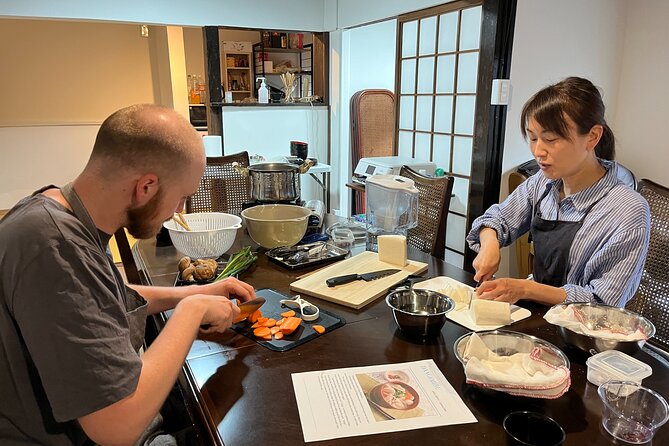 Cooking Class: Make a Local Delicacy in a Japanese House - Optional Dishes: Ramen Noodles or Onigiri With Miso Soup
