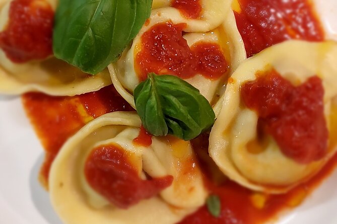 Cooking Class on a Family Farm in Chianti with Lunch - Who should book this Chianti farm cooking class
